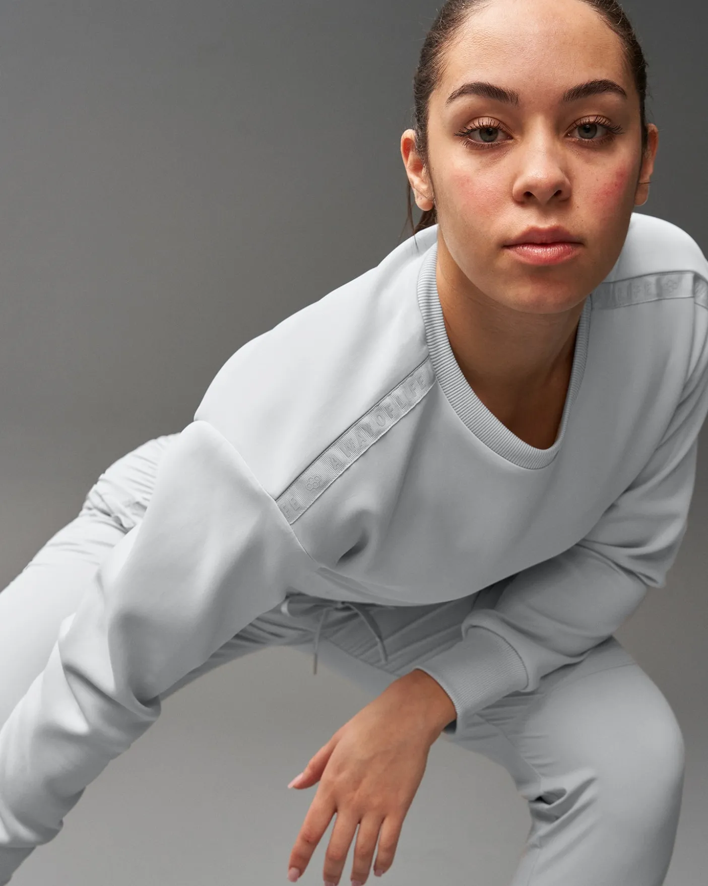 COOL-FEEL Women's Fitted Crew - Lunar Gray
