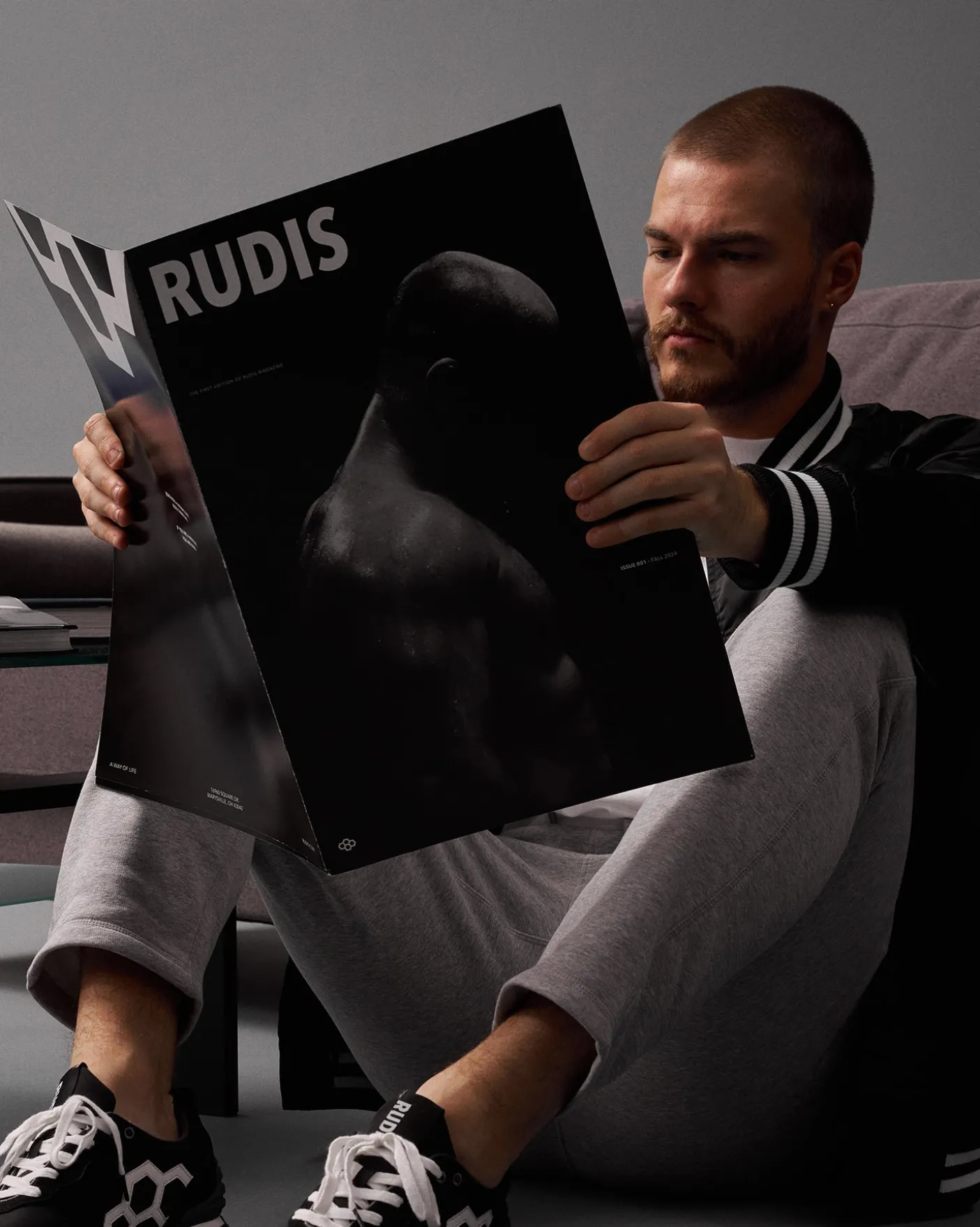 RUDIS Issue 001 - Kennedy Blades